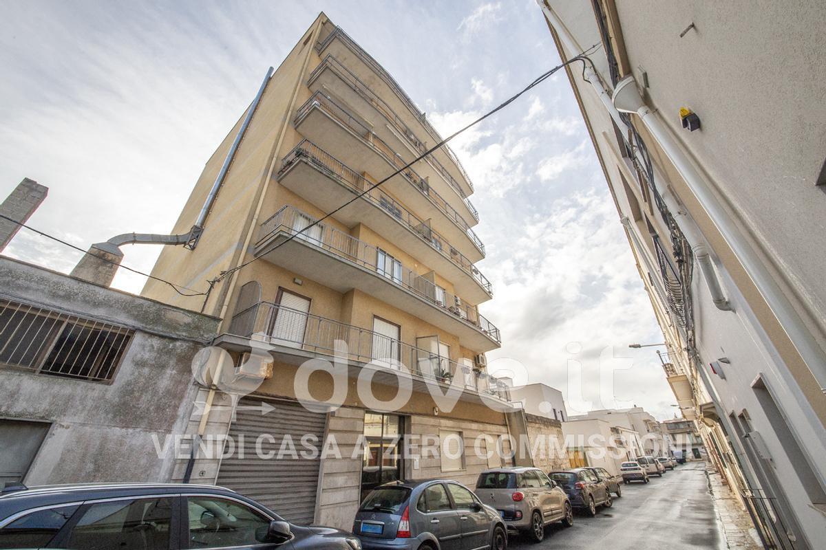 Apartamento de 1 dormitorio en Oria, Italy No. 381940