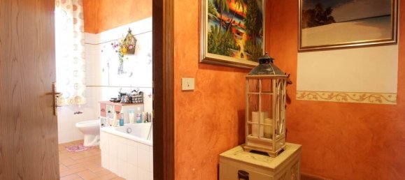 2 Schlafzimmer Wohnung in Montepulciano, Italy, Nr. 45072 27