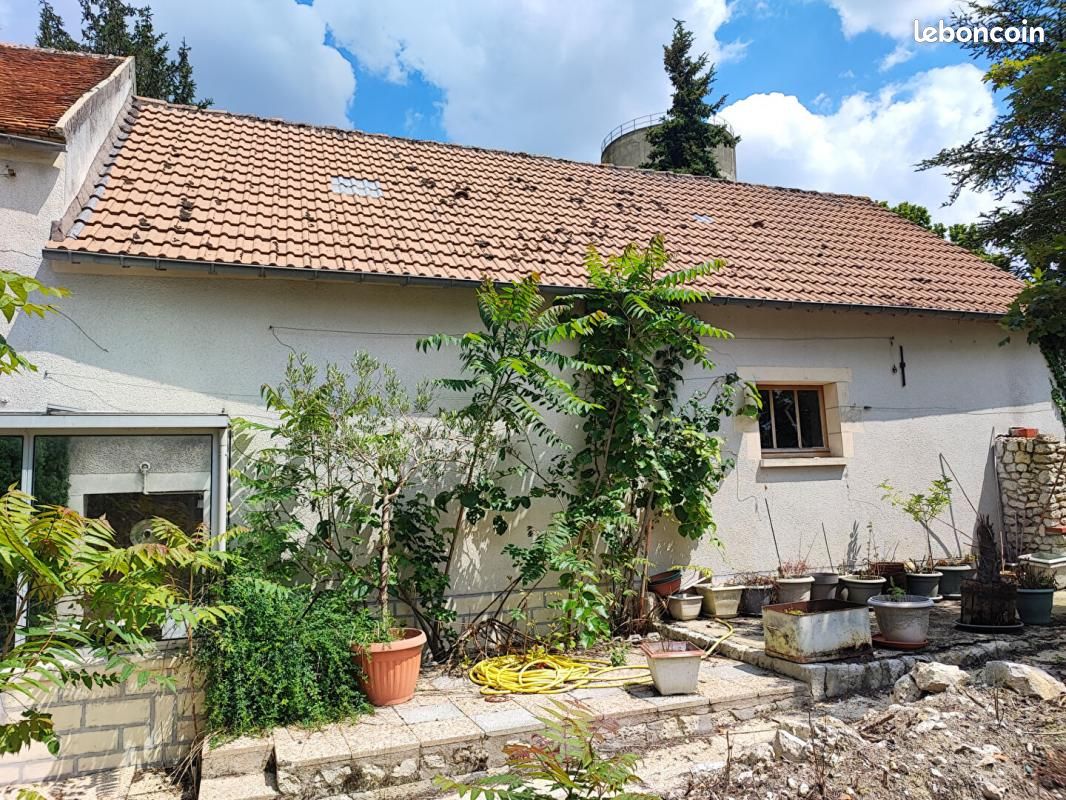 Studio in Egry, France, Nr. 56467