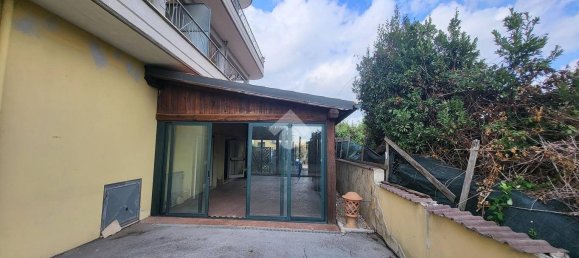 Imóvel comercial de 1 divisão em Pomezia, Italy N.º 225592 23