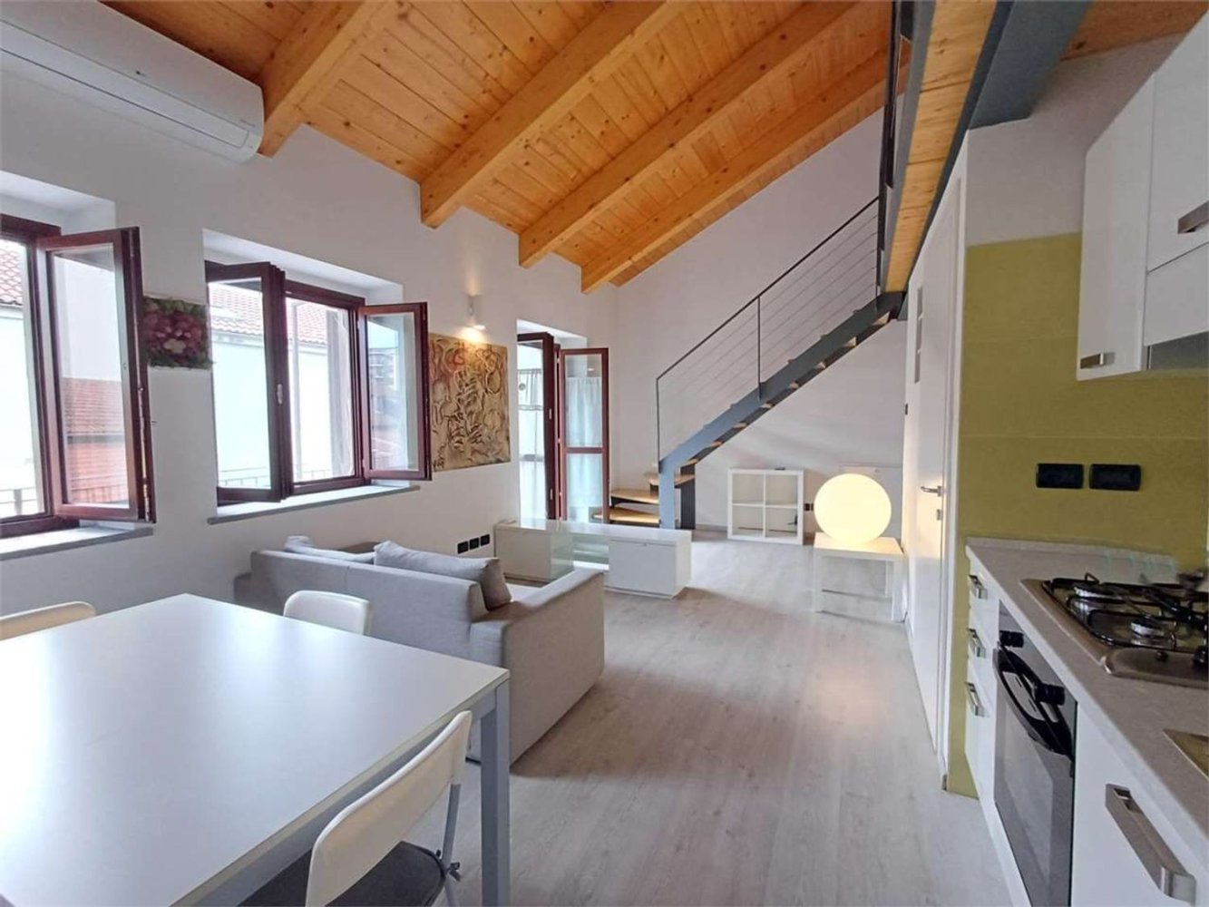 2 غرف نوم شقة في Cirié, Italy رقم 333087