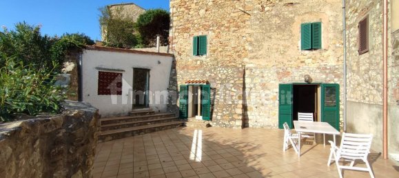 2 bedrooms Apartment in Gavorrano, Italy No. 153035 5