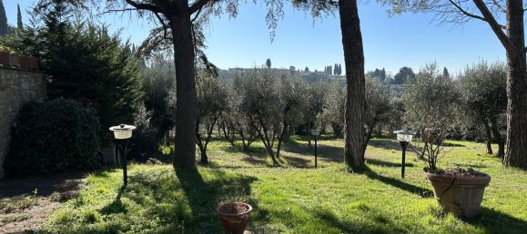 Casa de 6 habitaciónes en Arezzo, Italy No. 62930 3