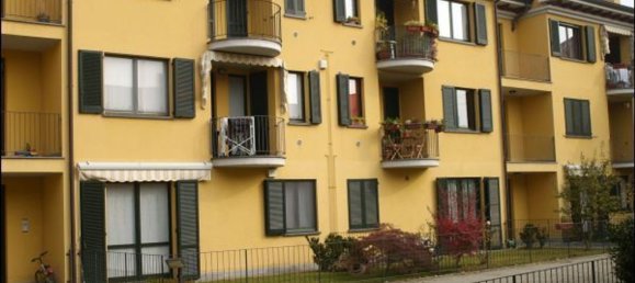 Квартира с 2 комнатами в Безана ин Брианца, Италия № 334552 17