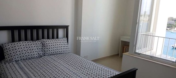 1 bedroom Penthouse in Sliema, Malta No. 9229 7