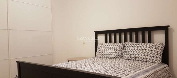 1 bedroom Penthouse in Sliema, Malta No. 9229 8