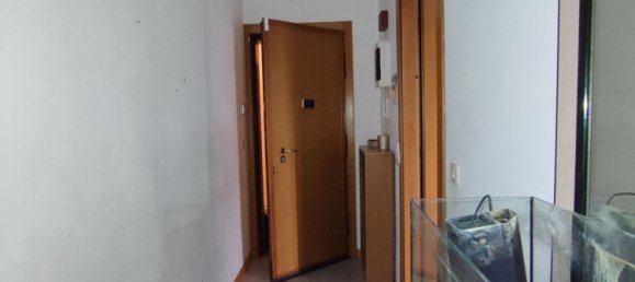 3 Schlafzimmer Wohnung in Cologno Monzese, Italy, Nr. 357883 9