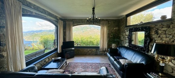 3 bedrooms Villa in Levanto, Italy No. 320756 7