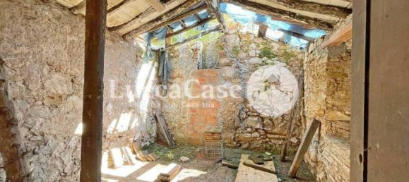 5 rooms House in Lucca, Italy No. 104648 38