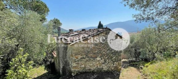 5 rooms House in Lucca, Italy No. 104648 27