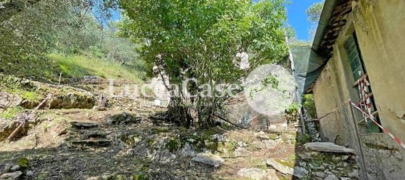 5 rooms House in Lucca, Italy No. 104648 21