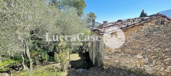 5 rooms House in Lucca, Italy No. 104648 7
