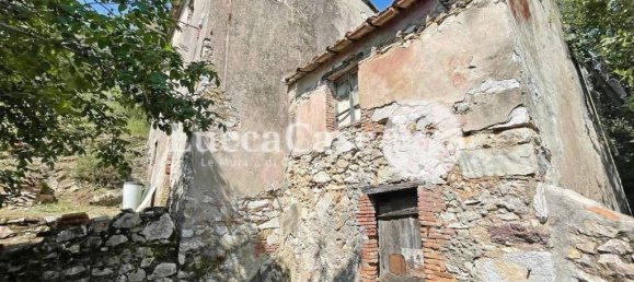 5 rooms House in Lucca, Italy No. 104648 44