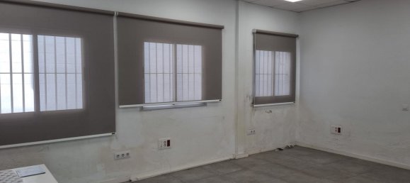 835m² Warehouse in Jerez de la Frontera, Spain No. 153197 9