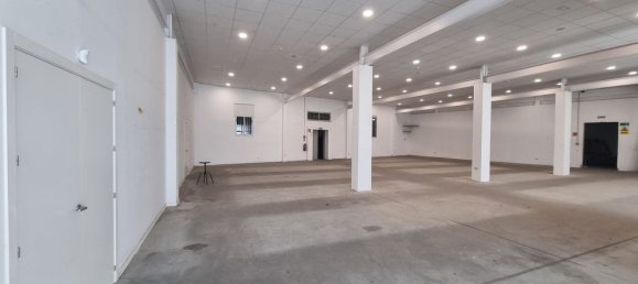 835m² Warehouse in Jerez de la Frontera, Spain No. 153197 3