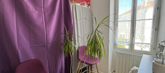 Casa de 3 dormitorios en Vergeroux, France No. 277499 11