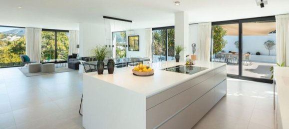 4 chambres Villa à Marbella, Spain No. 30600 4