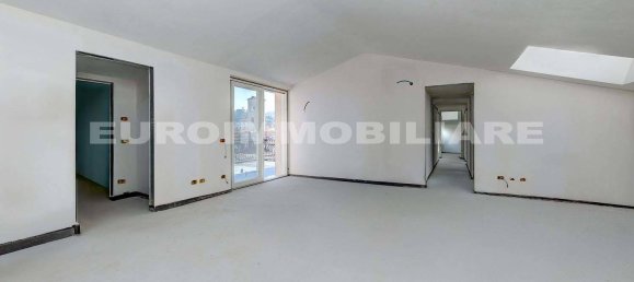 Penthouse T3 em Brescia, Italy N.º 354314 4