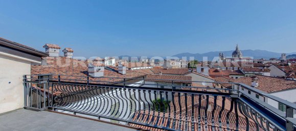 Penthouse T3 em Brescia, Italy N.º 354314 3