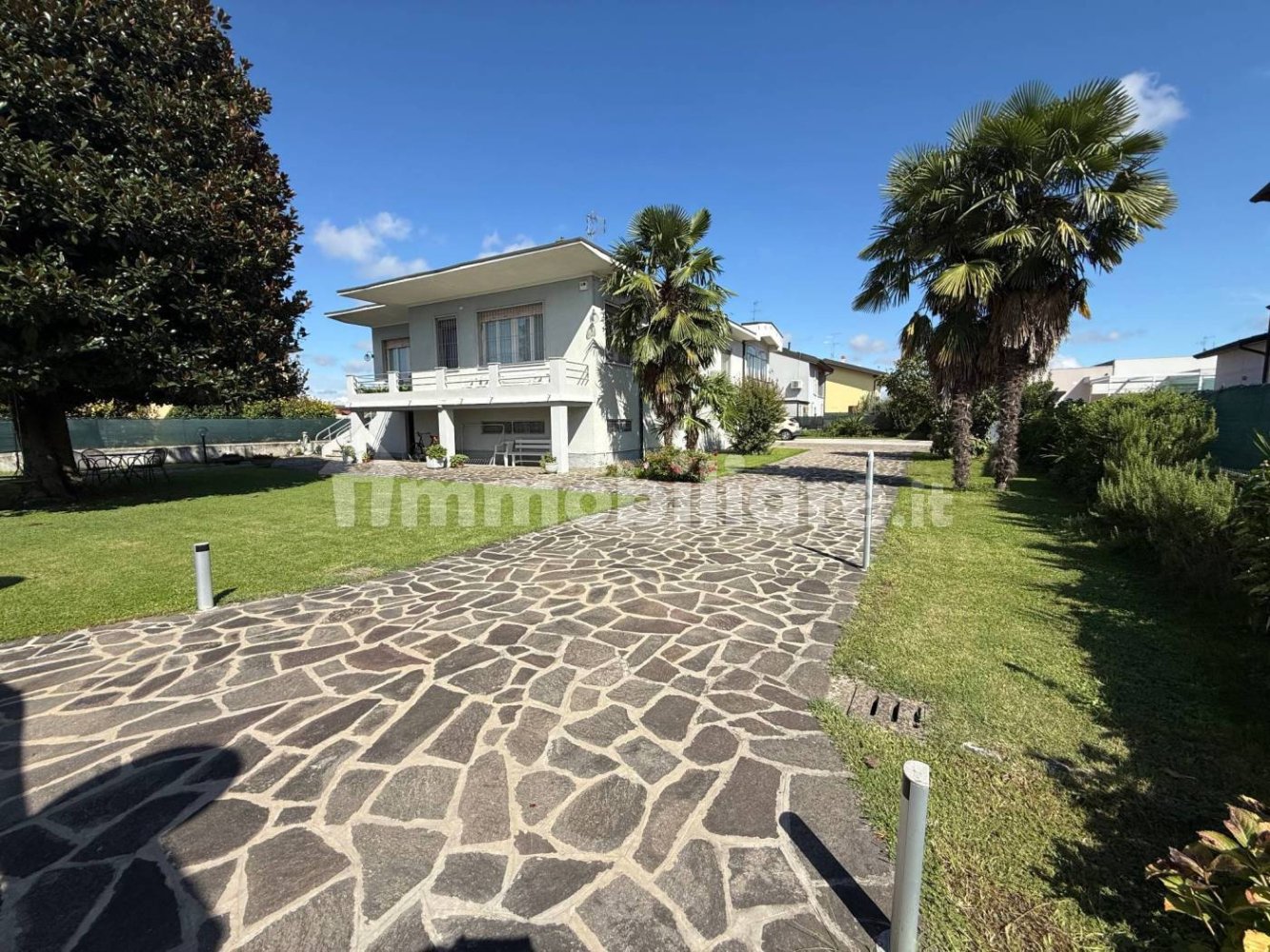 3 Schlafzimmer Villa in Castel Gabbiano, Italy, Nr. 354241