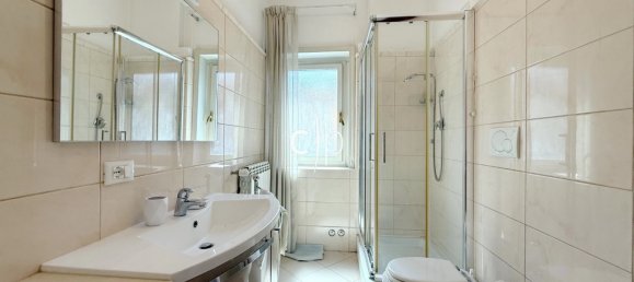 4 bedrooms Apartment in Rome, Italy No. 377749 26