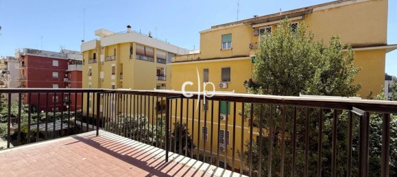 4 bedrooms Apartment in Rome, Italy No. 377749 7