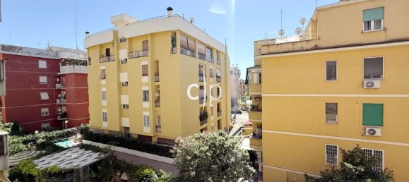 4 bedrooms Apartment in Rome, Italy No. 377749 34