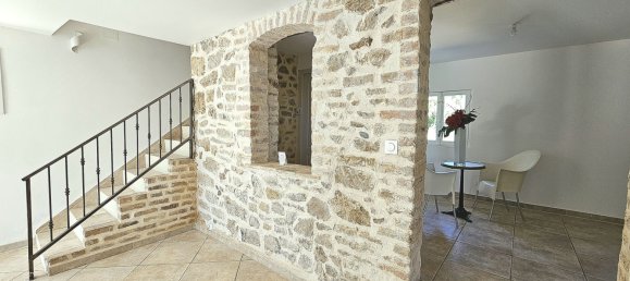 4 Schlafzimmer Schlösser in Ales, France, Nr. 277186 9
