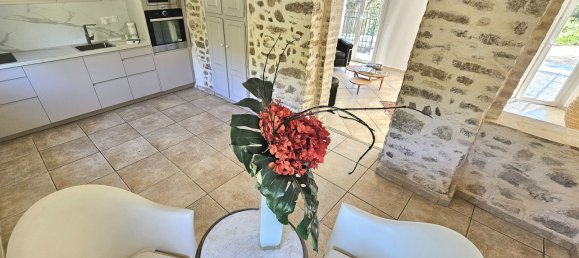 4 Schlafzimmer Schlösser in Ales, France, Nr. 277186 7