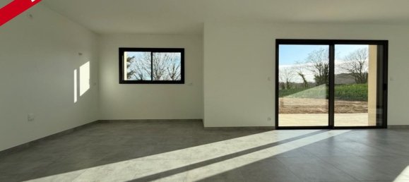 3 bedrooms House in Malestroit, France No. 265780 12