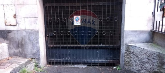 1 room Garage in Genoa, Italy No. 123474 3