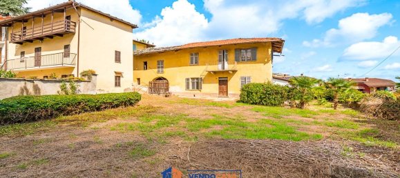 3 غرف نوم منزل في Envie, Italy رقم 350146 2