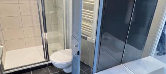 Apartamento de 2 dormitorios en Neuilly-Plaisance, France No. 173878 2