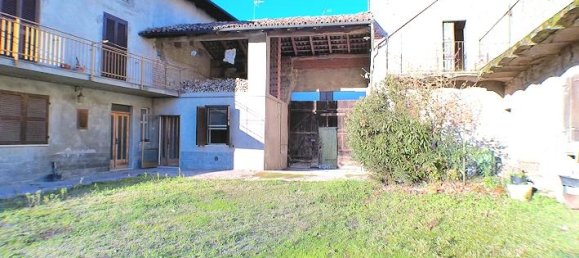 11 rooms House in Serralunga di Crea, Italy No. 233023 19