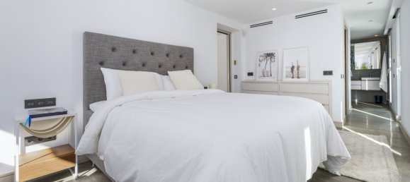 6 bedrooms Villa in Marbella, Spain No. 119267 33