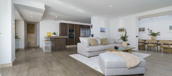 6 bedrooms Villa in Marbella, Spain No. 119267 27