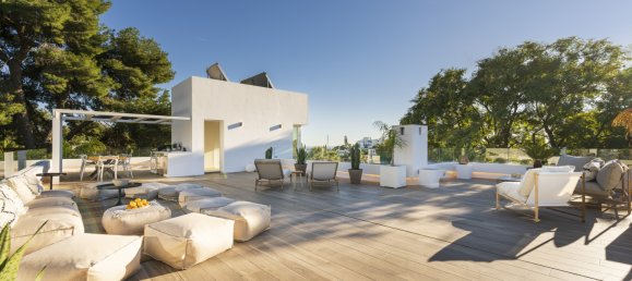 6 bedrooms Villa in Marbella, Spain No. 119267 7