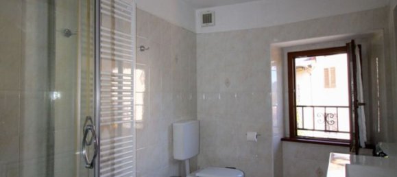 Ático de 3 dormitorios en Alta Valle Intelvi, Italy No. 373190 12