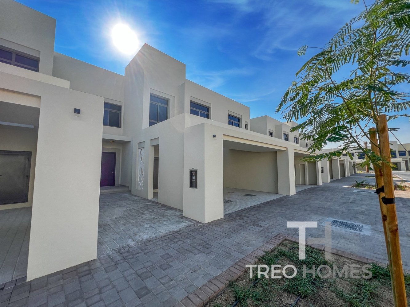 3 bedrooms Townhouse in Town Square, UAE No. 28981