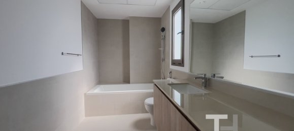 3 bedrooms Townhouse in Town Square, UAE No. 28981 3