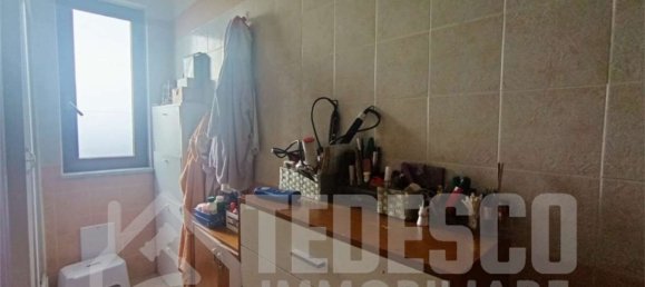 4-salle Maison à Castelvetere sul Calore, Italy No. 309368 7