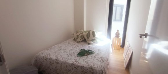 3 Schlafzimmer Doppelhaus in Cornella De Llobregat, Spain, Nr. 81490 10