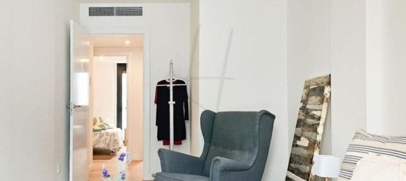 3 Schlafzimmer Doppelhaus in Cornella De Llobregat, Spain, Nr. 81490 28