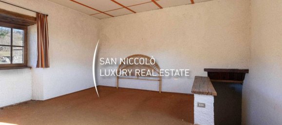 Дом с 7 спальнями в Радда ин Кьянти, Италия № 193379 23