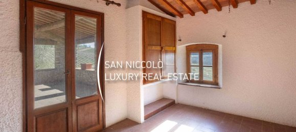 Дом с 7 спальнями в Радда ин Кьянти, Италия № 193379 22