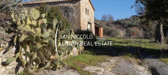 Дом с 7 спальнями в Радда ин Кьянти, Италия № 193379 7