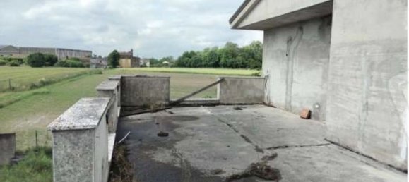 3 chambres Villa à Giacciano con Baruchella, Italy No. 341393 16