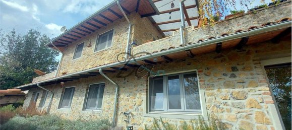 5 bedrooms House in Molazzana, Italy No. 169183 6