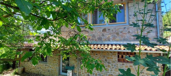 5 bedrooms House in Molazzana, Italy No. 169183 33