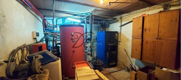 5 bedrooms House in Molazzana, Italy No. 169183 32